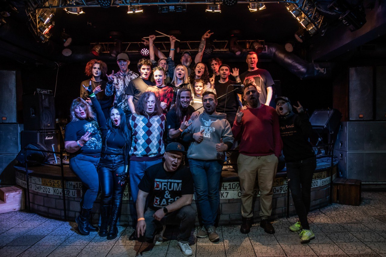 Выступление в клубе Fireboll