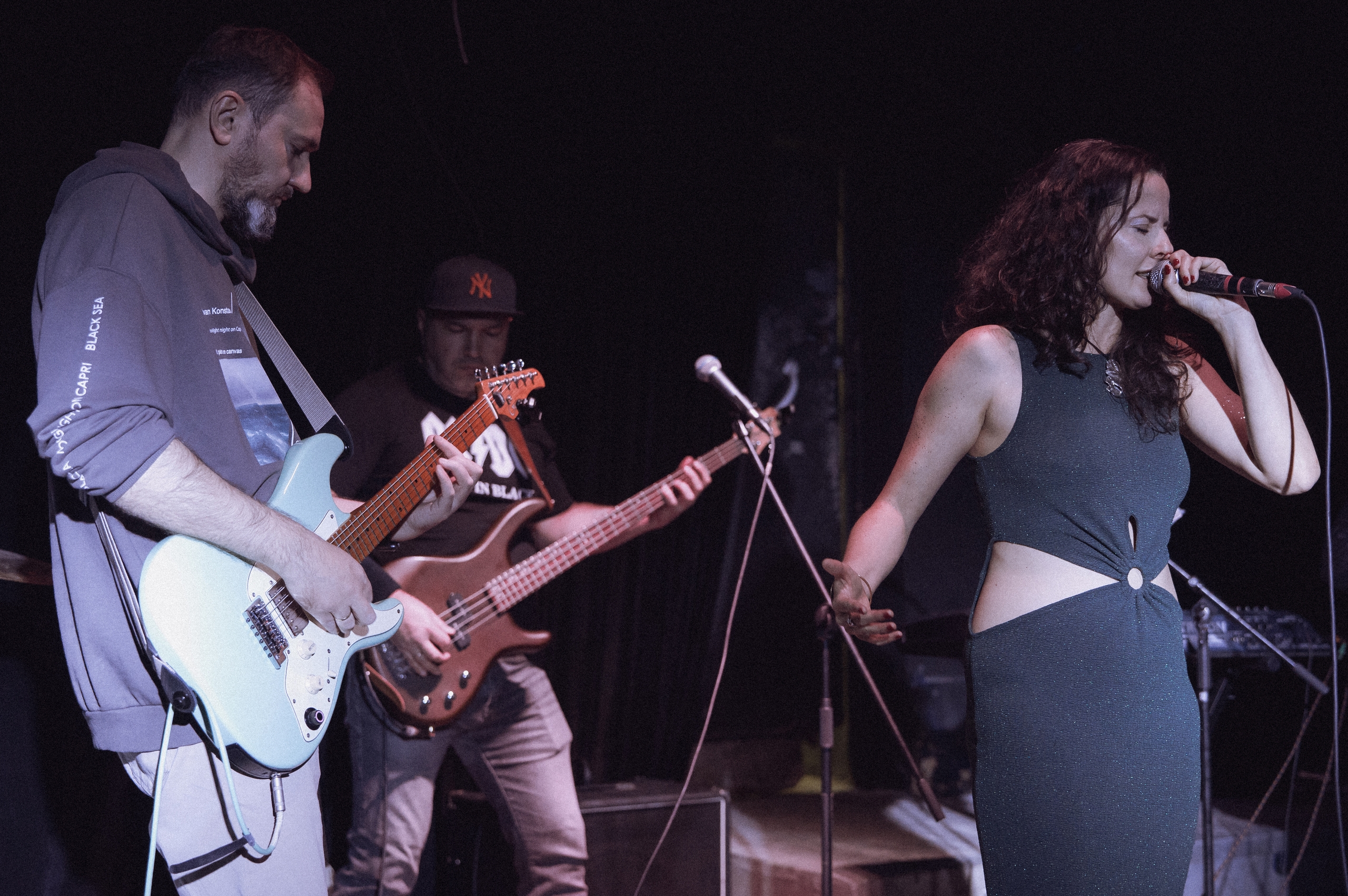 empgZxCO6CW_r2q593e6r1cQv-lyYbdBUYyvaZcOSmsdPswA53-lylUyxOp2K2NSnIp9mBkeHiiU0cm0_XqSOg_q